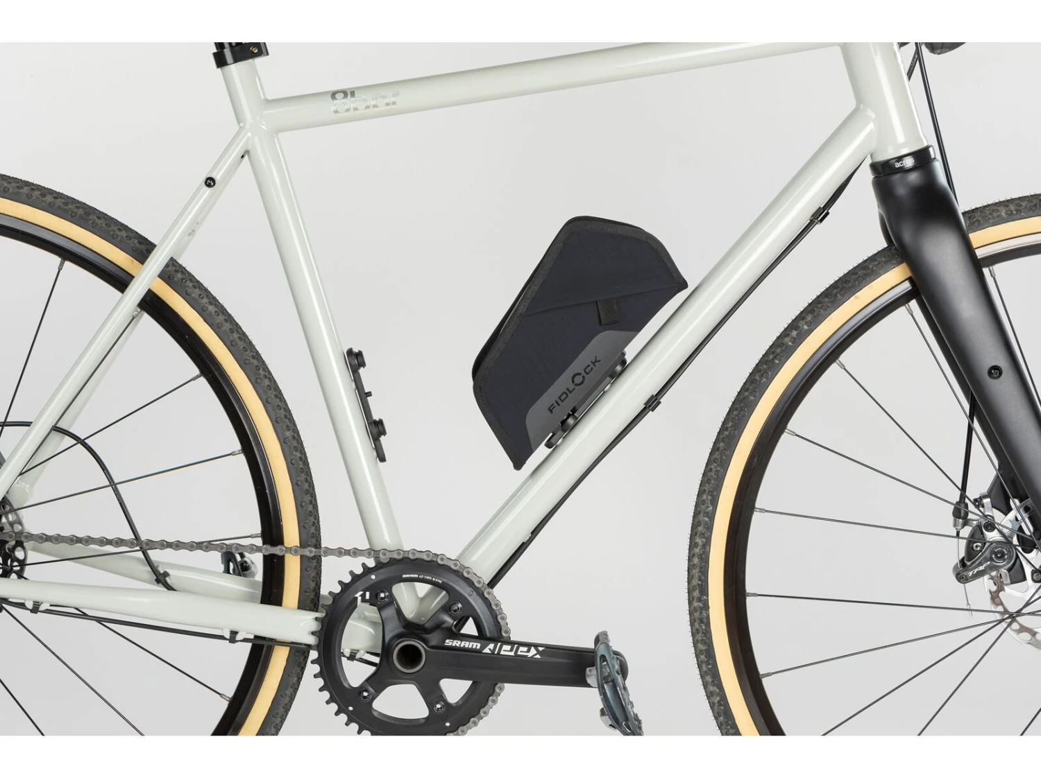 Fidlock Twist Essential Bag M + Bike Base, Black/blue 4 Fidlock Twist Essential Bag M + Bike Base, Black/blue – Bild 4