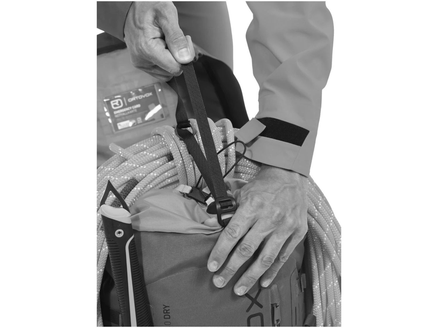 Ortovox Peak 40 Dry, Black Steel 6 Ortovox Peak 40 Dry, Black Steel – Bild 6