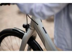 Coboc Kallio RDG, Cloud White/neo Silver, Metallic -Fahrrad Paradies Geschaft b1672c8d c5aa 4a08 aa93 c9488b07a390